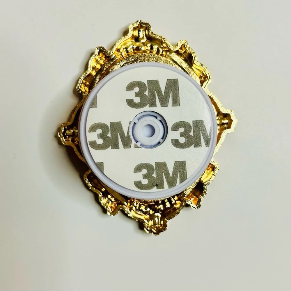 NWT Vintage Style Mirror Phone Grip Gold Ornate Aesthetic Stand